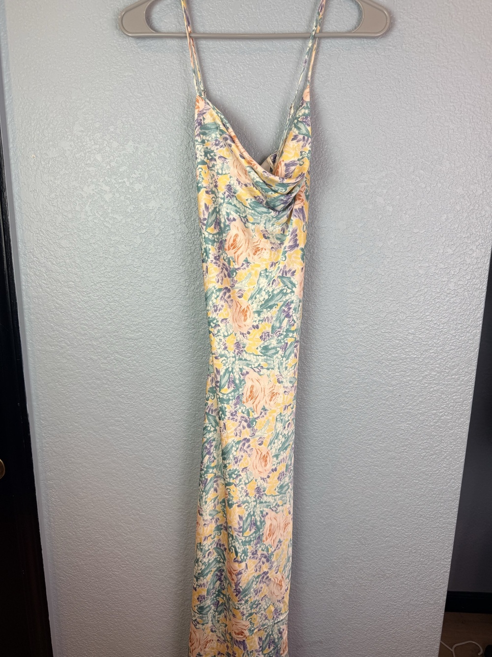 ASTR The Label Dress Womens Medium Yellow Teal Floral Satin Cowl Neck Slip Maxi